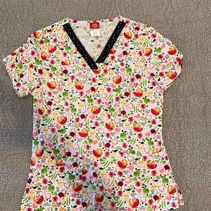 Scrub Top - Fruits